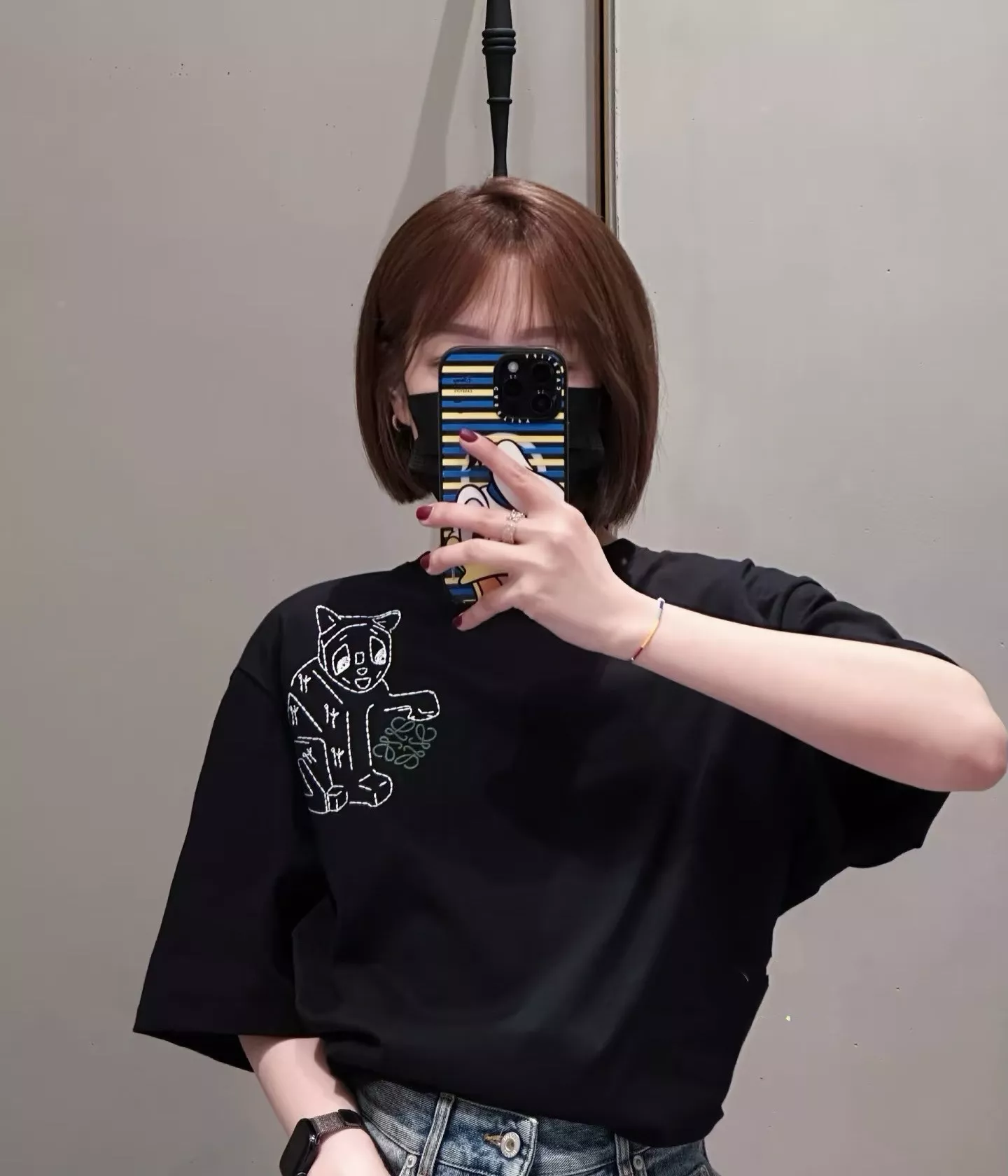 로에베 고양이 자수 오버핏 반팔 티셔츠 상세 이미지 32