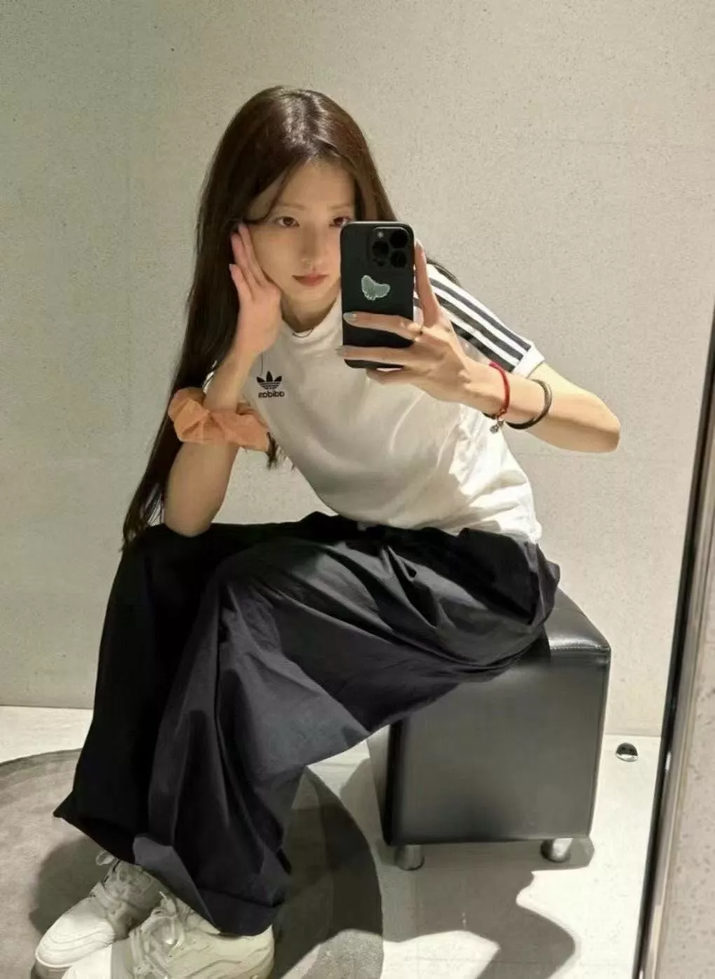 아디다스 트레포일 자수 레터링 반팔 티셔츠 상세 이미지 18