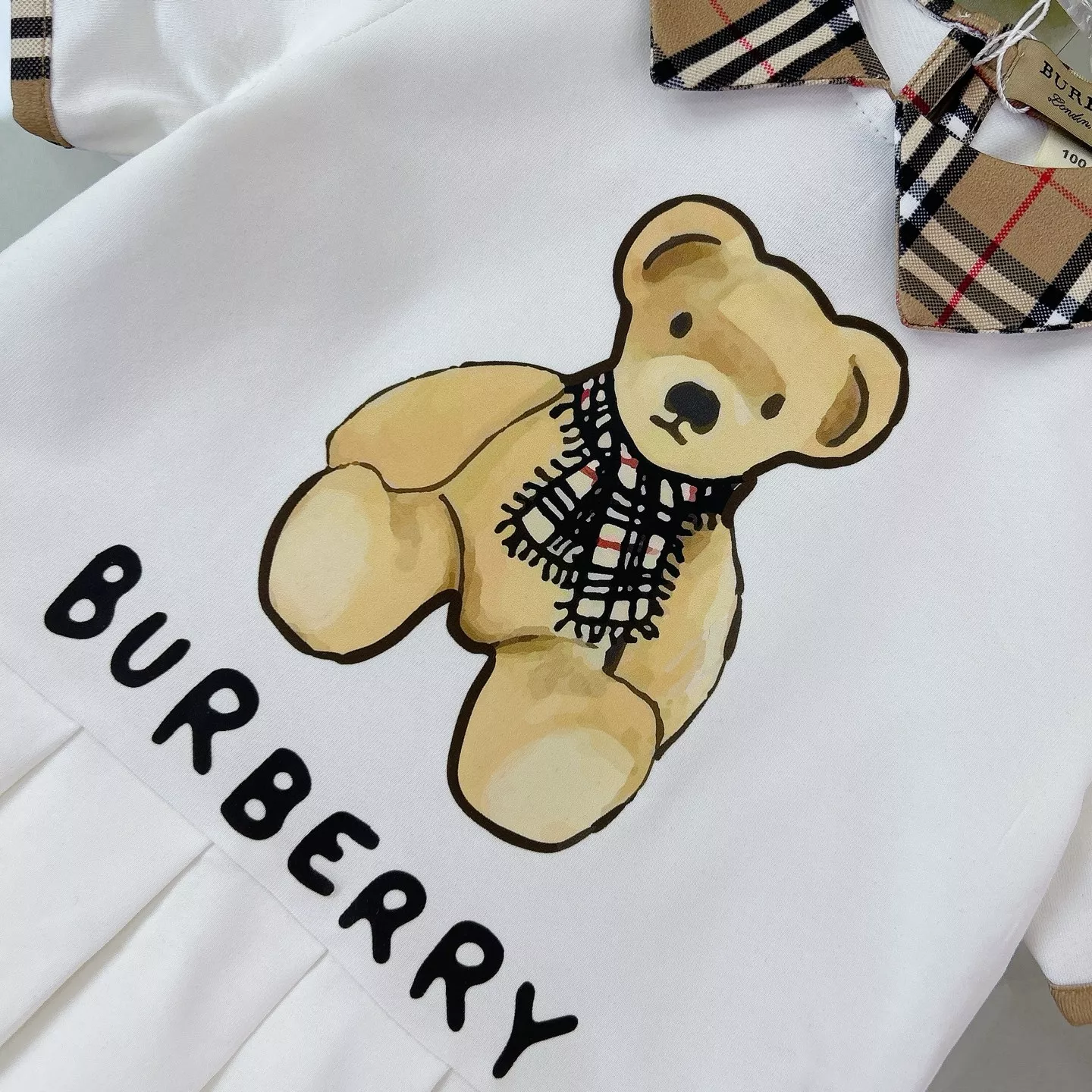 버버리 체크 포인트 반소매 플리츠 원피스 상세 이미지 5