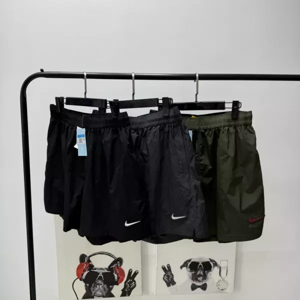 나이키 녹타 협업 우븐 하프 팬츠