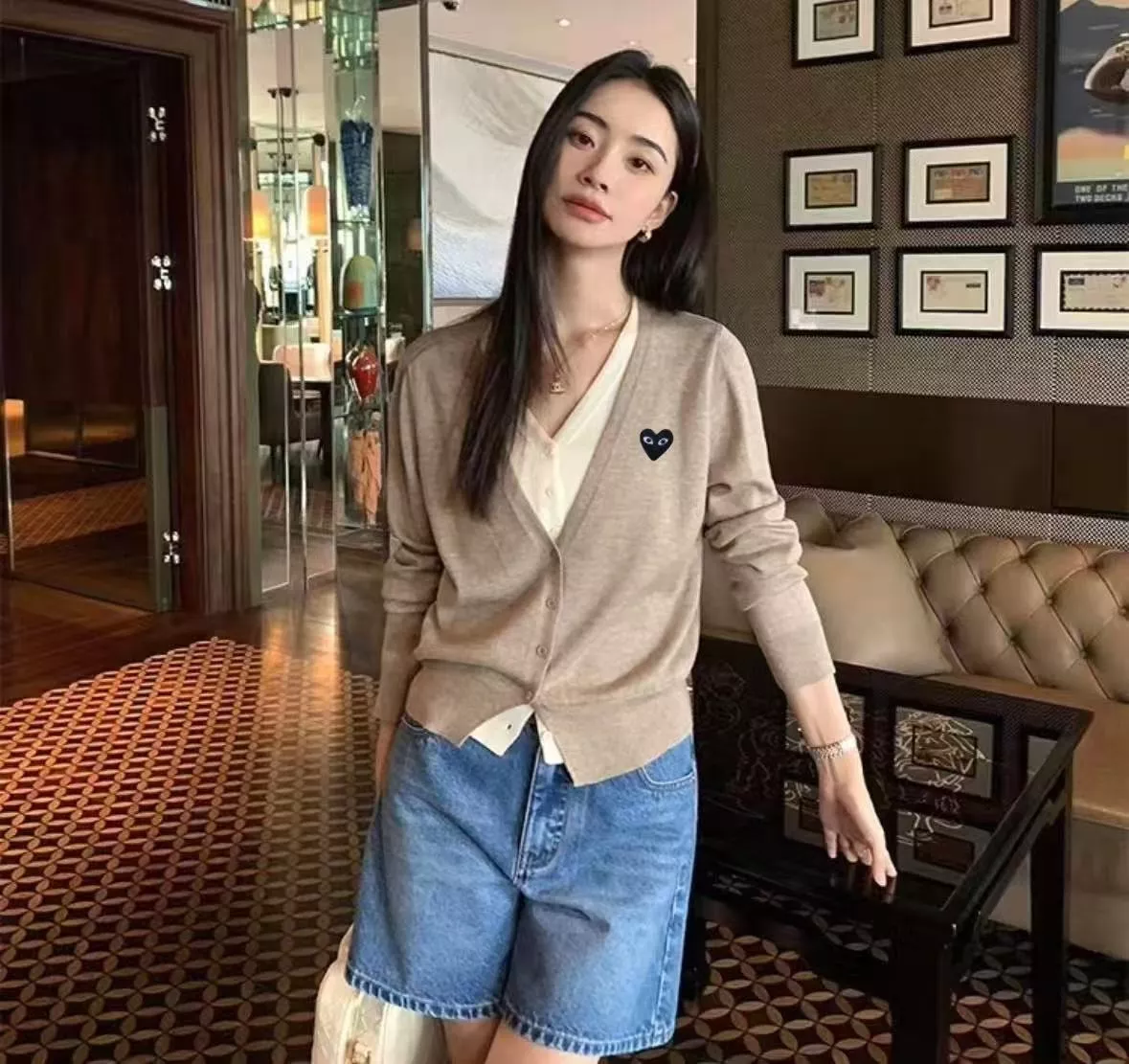 꼼데가르송 하트 자수 배색 레이어드 브이넥 니트 가디건 상세 이미지 32