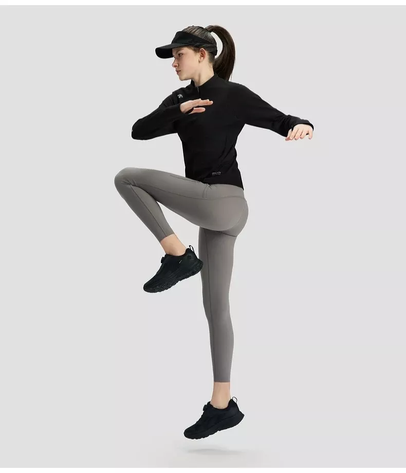 데상트 러닝 여성용 F360 반집업 긴소매 티 상세 이미지 32