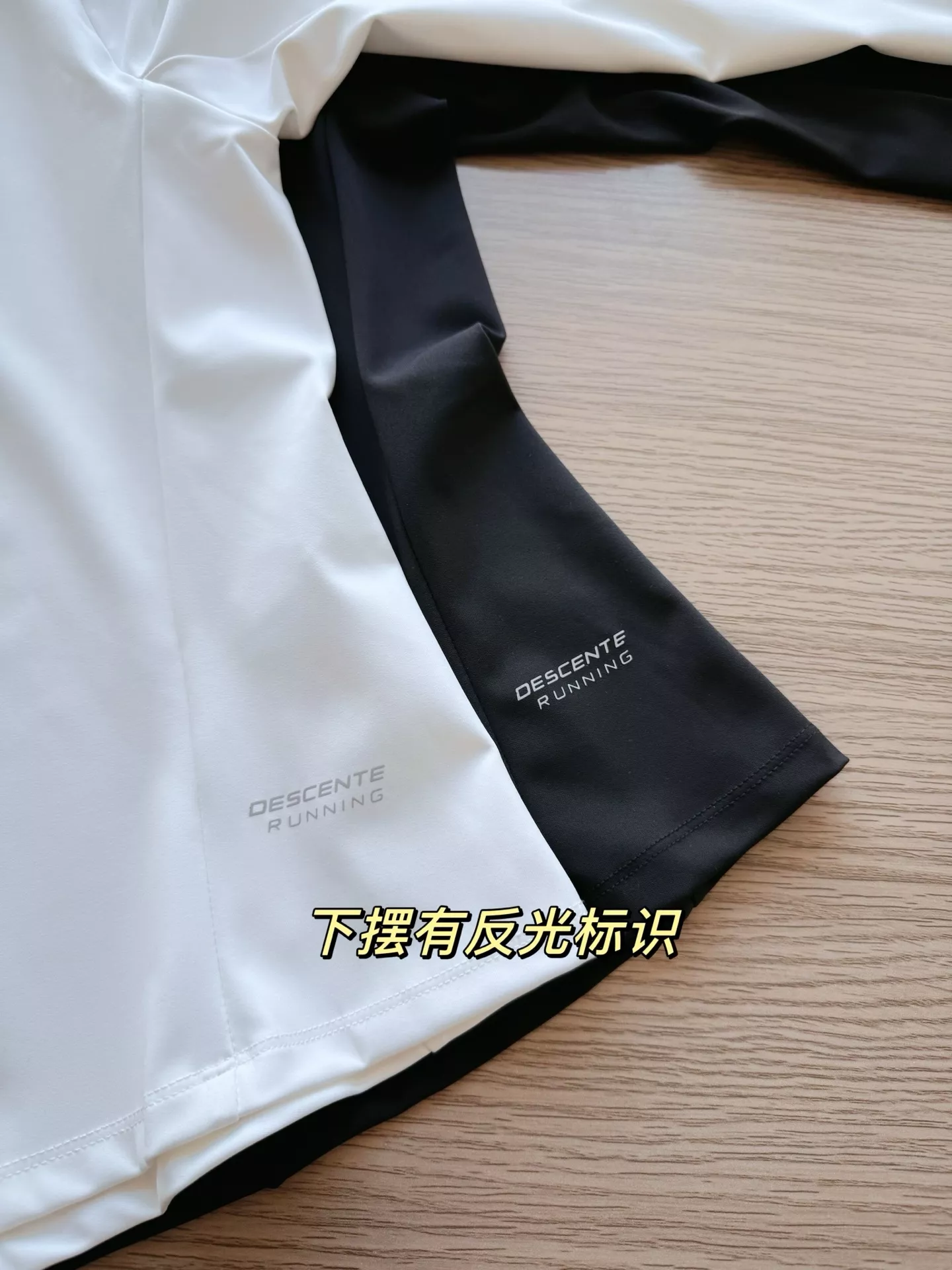 데상트 러닝 여성용 F360 반집업 긴소매 티 상세 이미지 13