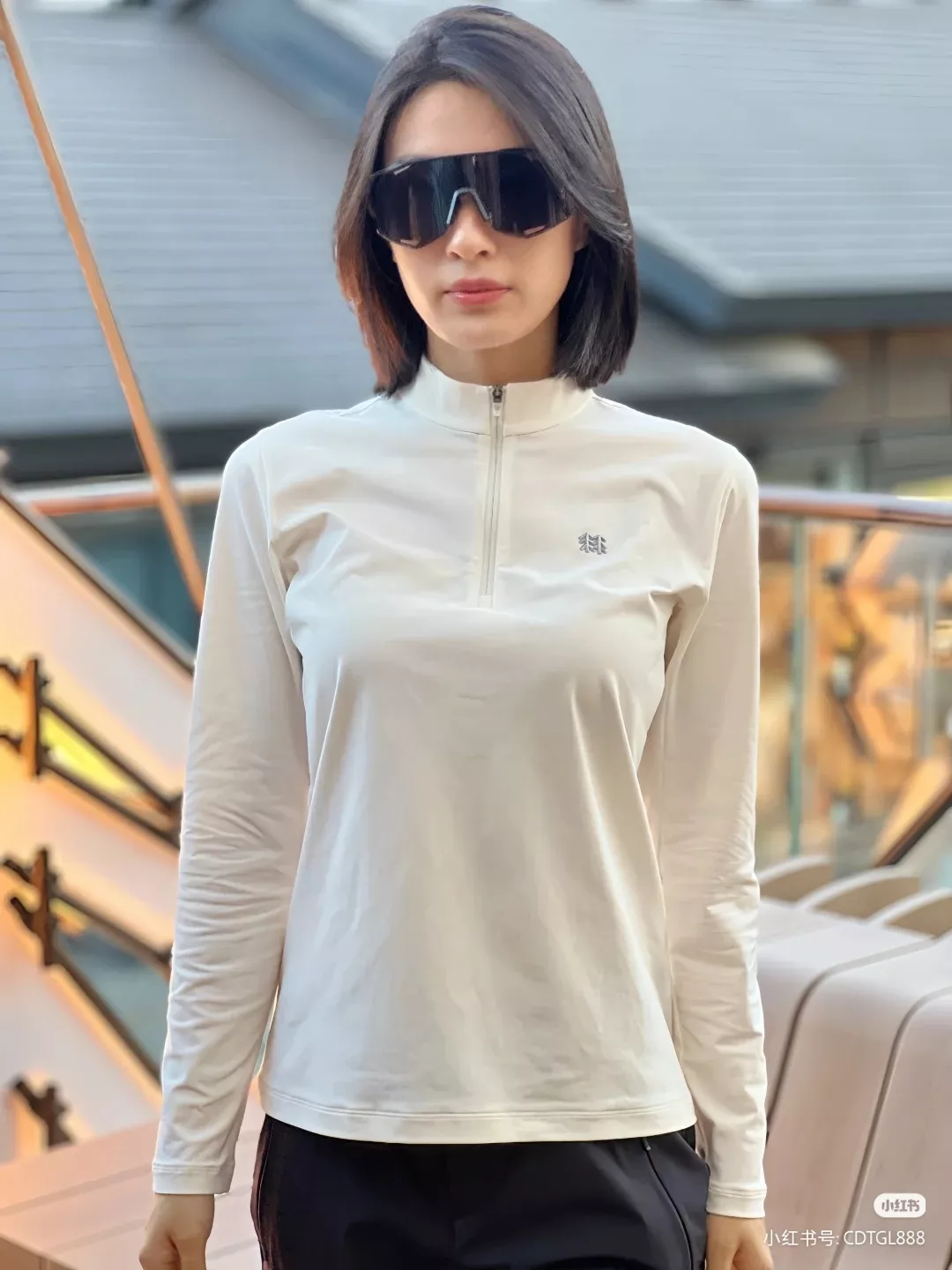 코오롱스포츠 여성 반집업 기모 운동 티셔츠 상세 이미지 19