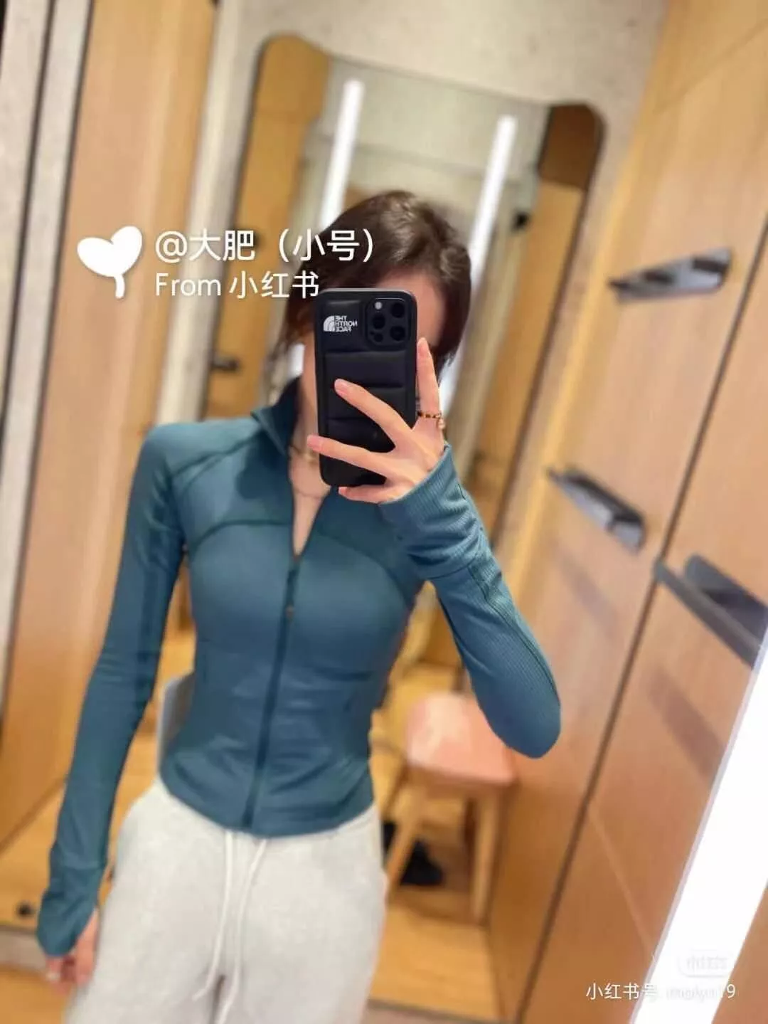 룰루레몬 여성 스포츠 크롭 핏 집업 재킷 상세 이미지 33