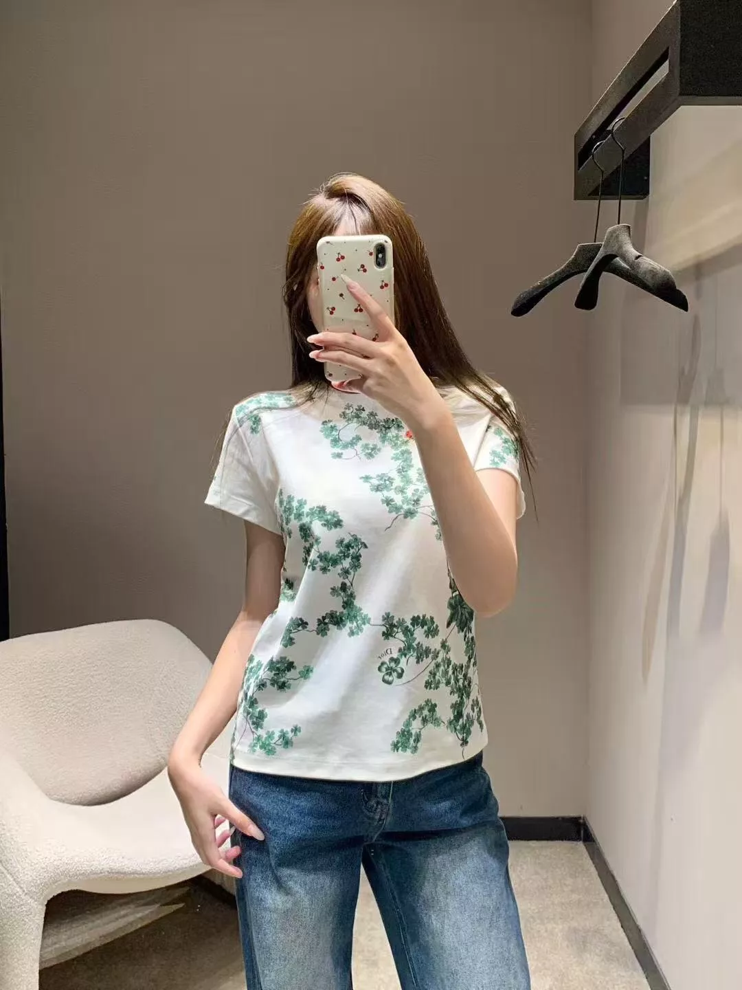 디올 행운 네잎클로버 프린트 반팔 티셔츠 상세 이미지 12