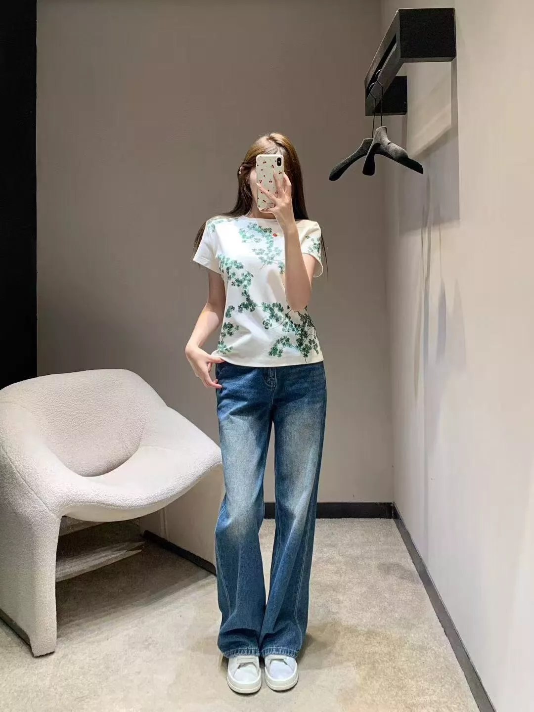 디올 행운 네잎클로버 프린트 반팔 티셔츠 상세 이미지 16