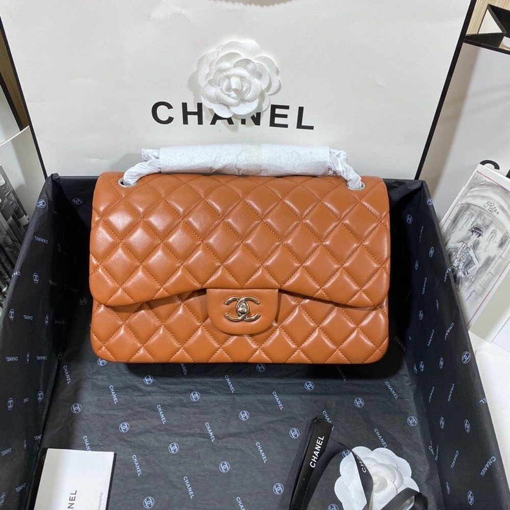 샤넬 퀼팅 플랩 체인 백