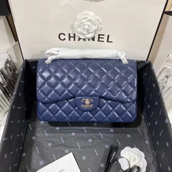 샤넬 퀼팅 체인 플랩백
