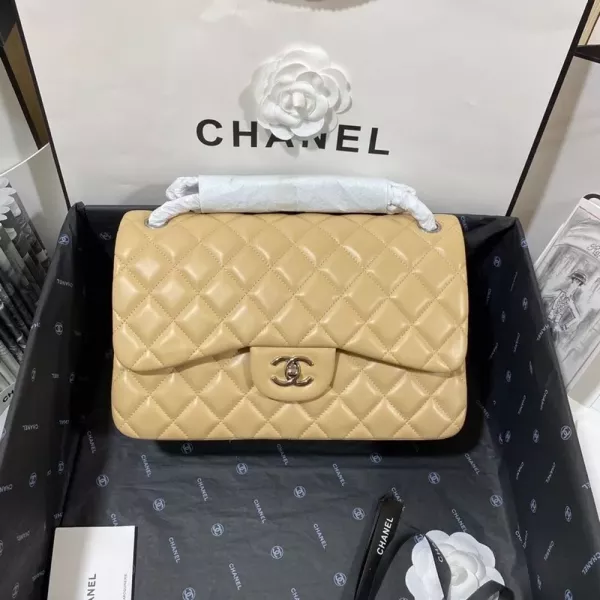 샤넬 퀼팅 플랩 체인백