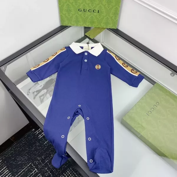 구찌 카라 포인트 긴소매 하의일체형