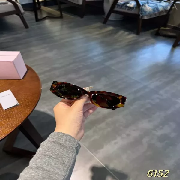 미우미우 나일론 렌즈 선글라스