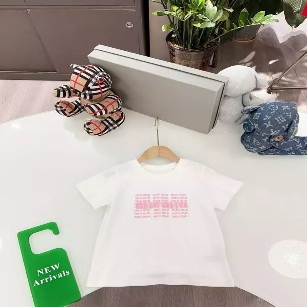 미우미우 레터링 프린트 라운드넥 티셔츠