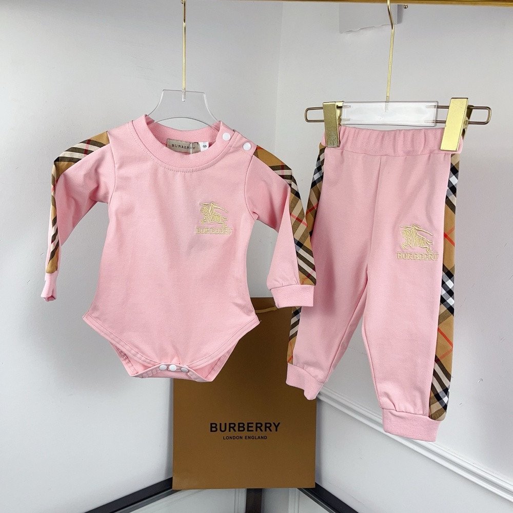 버버리 클래식 체크 신생아 3종 세트
