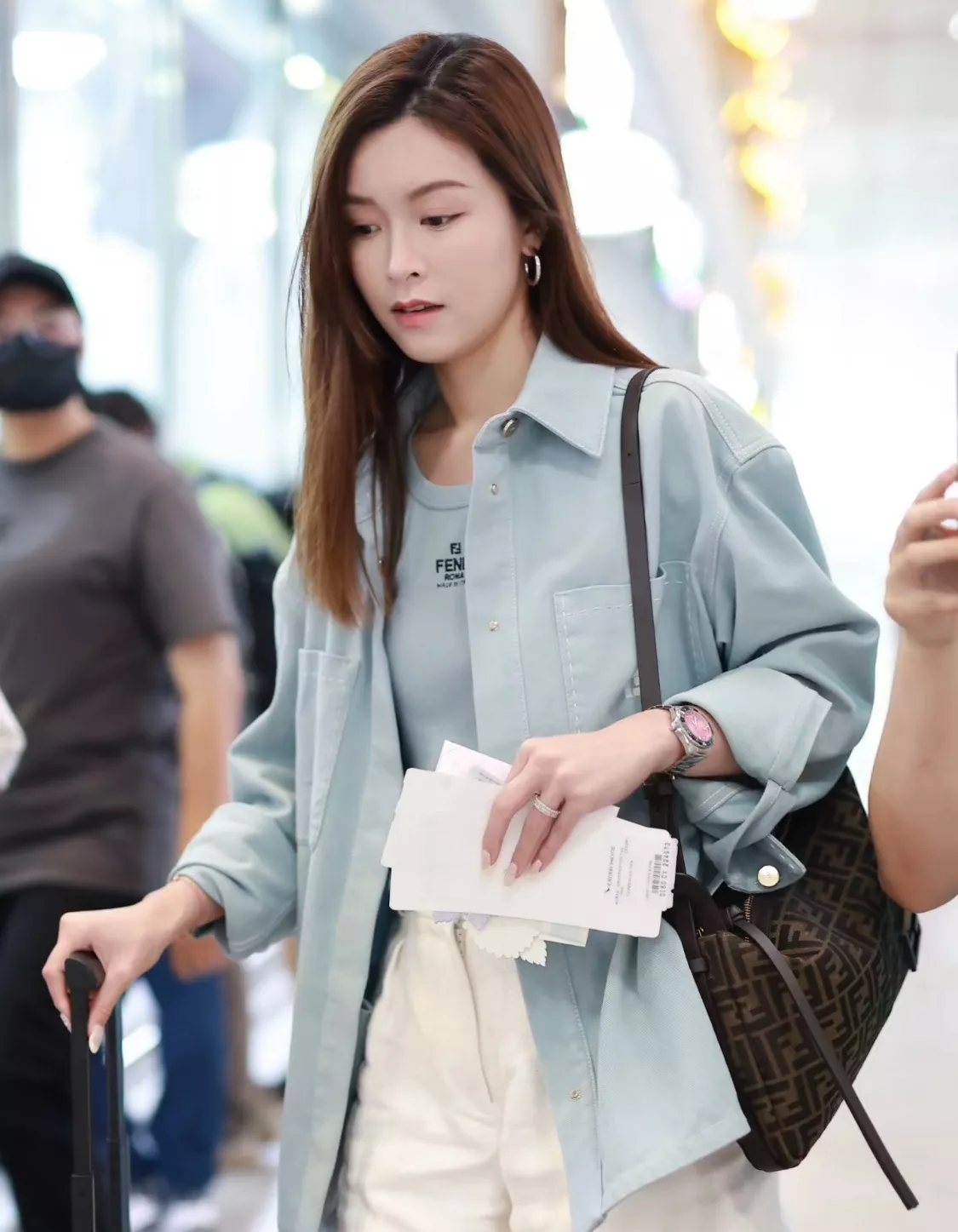 펜디 빈티지 자카드 패턴 숄더백 상세 이미지 7