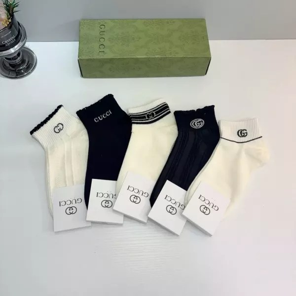 구찌 클래식 로고 코튼 숏삭스