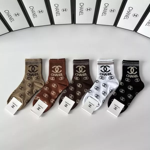 샤넬 로고 포인트 중장목 양말 세트