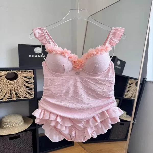 샤넬 플라워 프릴 원피스 수영복