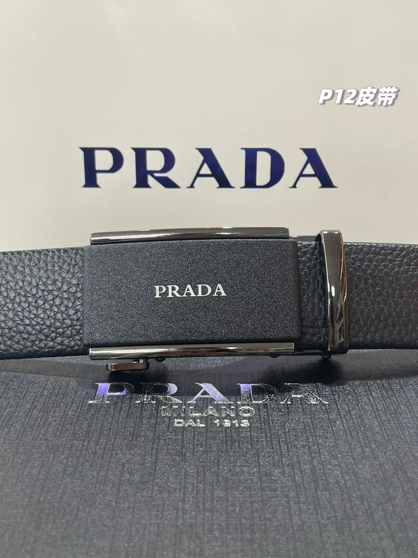 프라다 남성 더블 버클 소가죽 벨트 상세 이미지 26