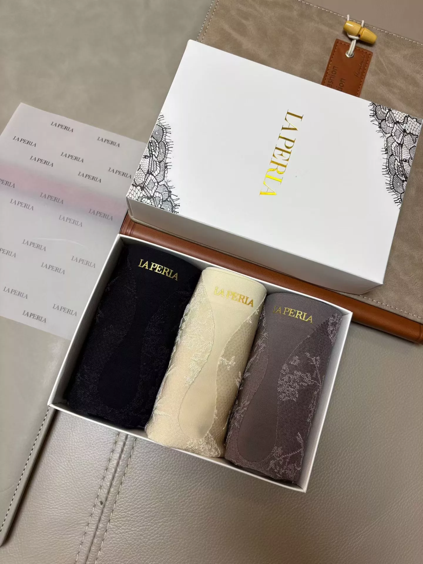 로로피아나 무봉제 하이웨이스트 보정 팬티 상세 이미지 1