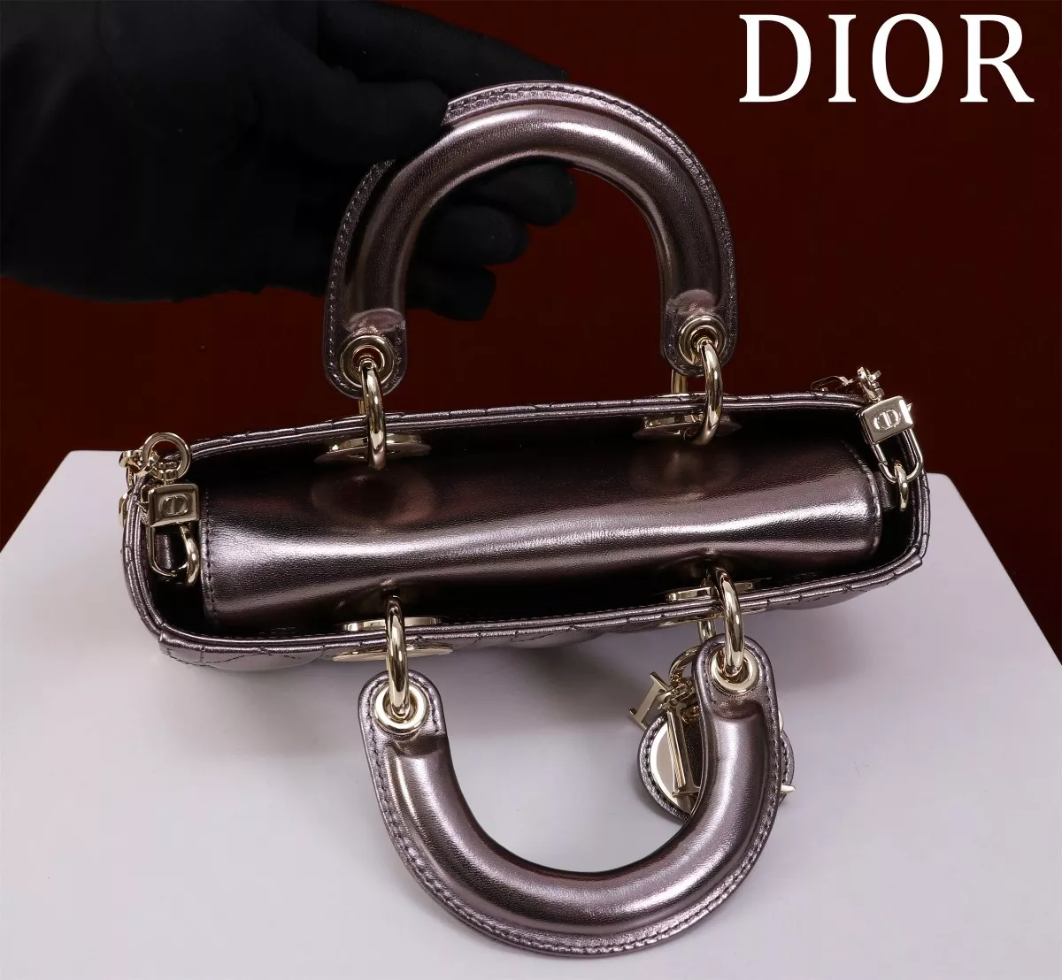 디올 레이디 조이 램스킨 토트백 상세 이미지 5