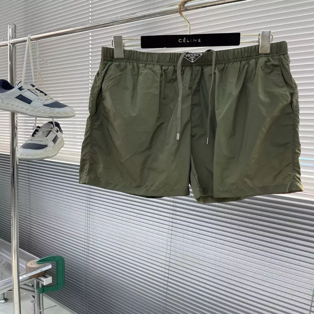 프라다 삼각 로고 나일론 비치 쇼츠