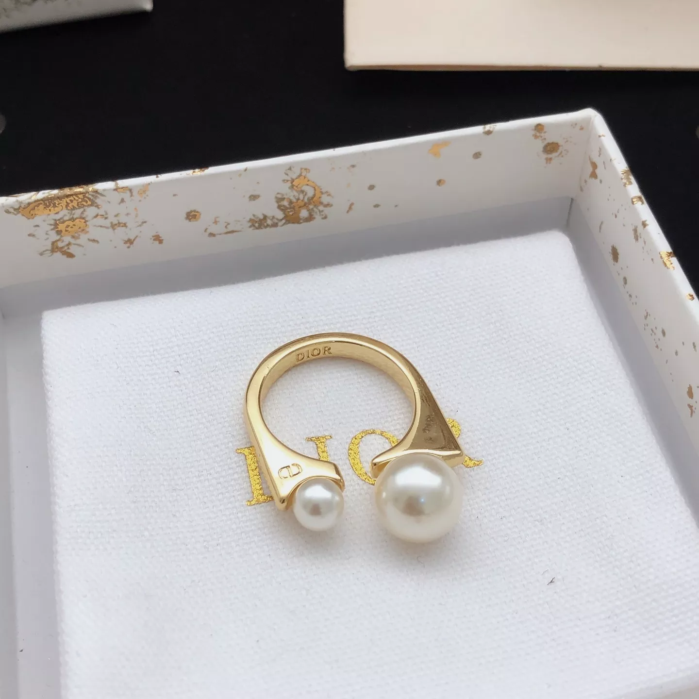 디올 진주 포인트 오픈 링 상세 이미지 3