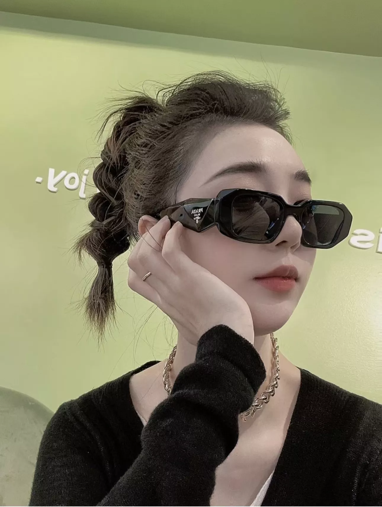 프라다 기하학 앵글 선글라스 상세 이미지 14