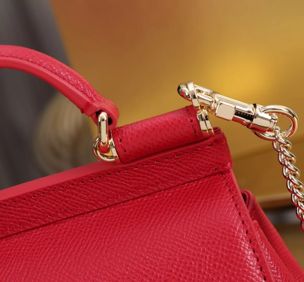돌체앤가바나 시실리 플랩 탑핸들 체인백 상세 이미지 7