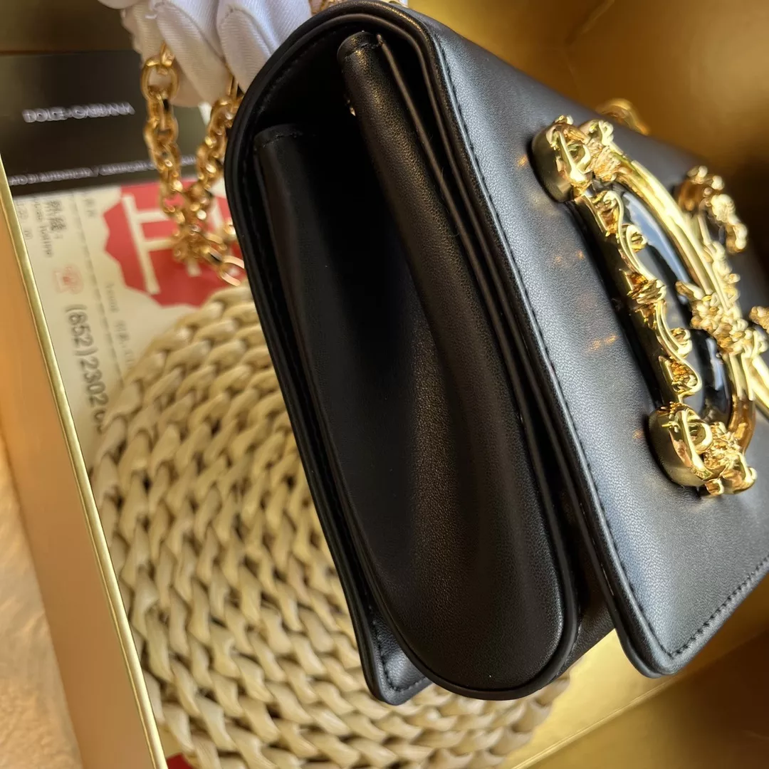 body_ae9238fd82f81fa0.webp