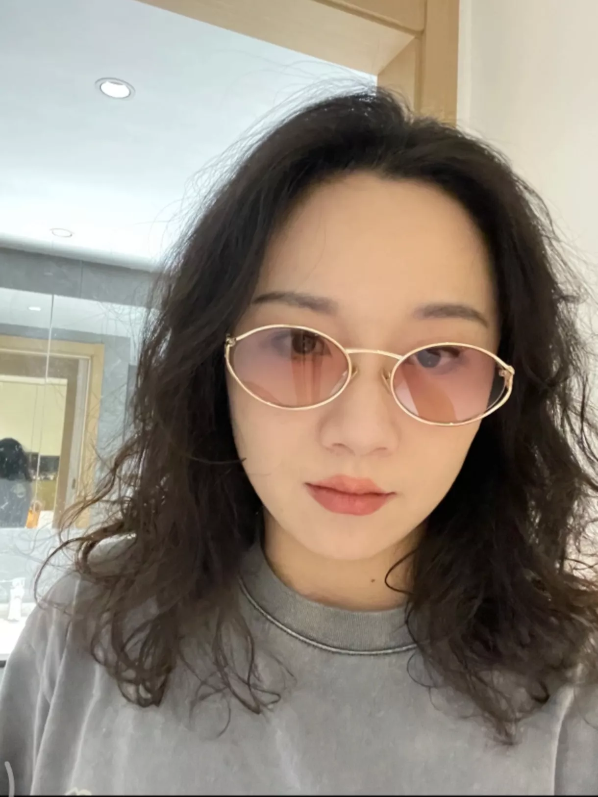 미우미우 빈티지 오벌 메탈 선글라스 상세 이미지 93