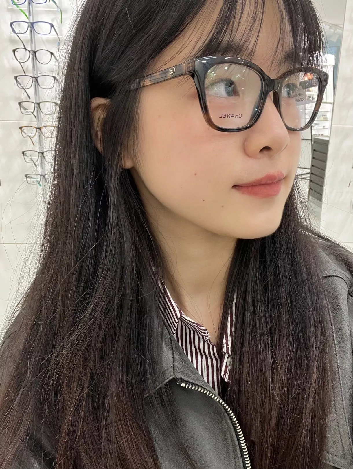 샤넬 하트 디테일 아세테이트 안경테 상세 이미지 92
