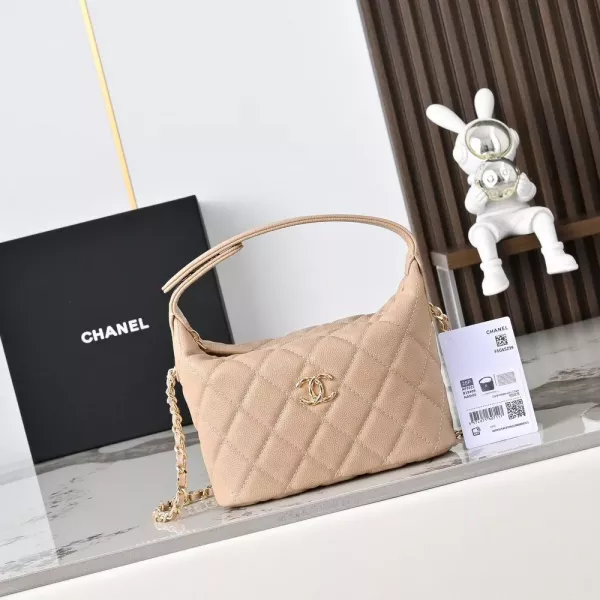 샤넬 퀼팅 체인 호보백