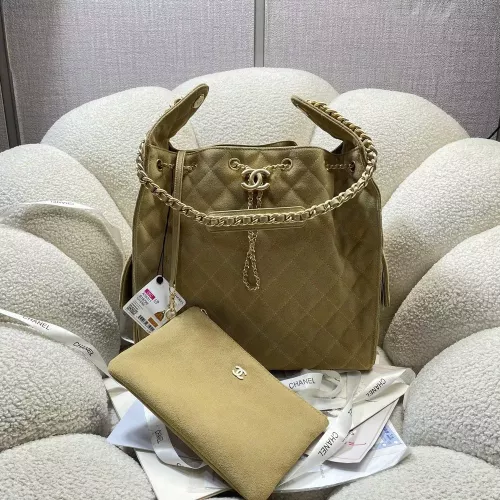 샤넬 퀼팅 체인 쇼핑백