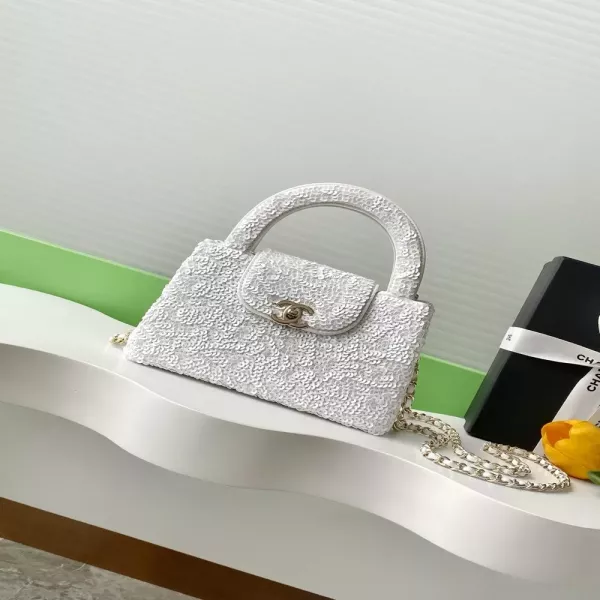 샤넬 스팽글 핸들 체인 백