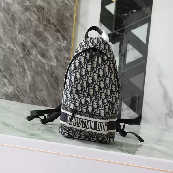 디올 오블리크 패턴 패브릭 백팩