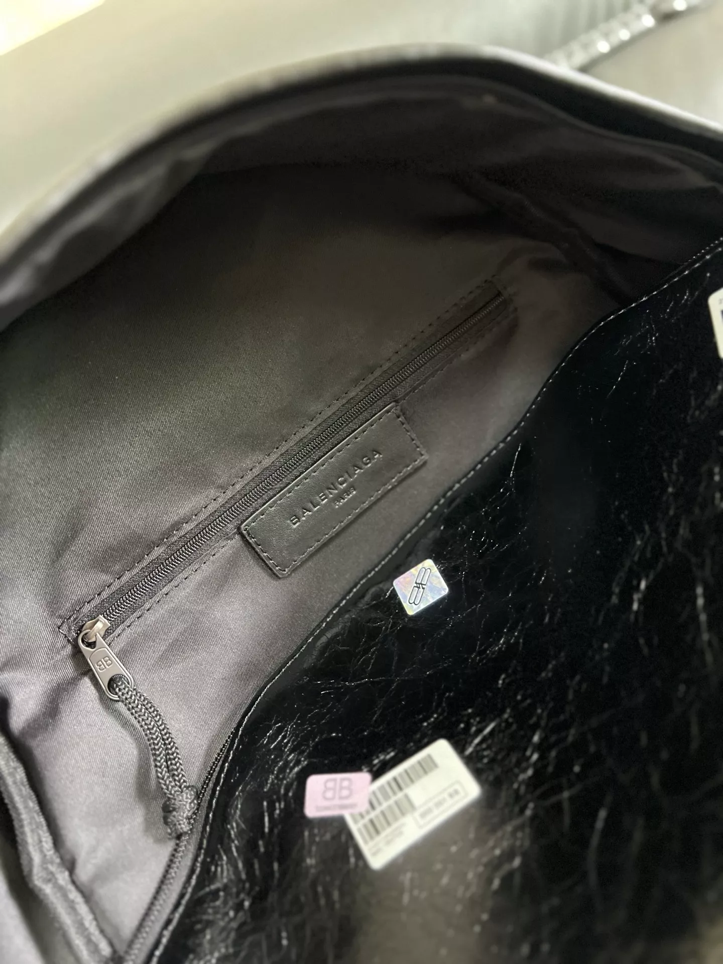 발렌시아가 르시티 라이치 패턴 백팩 상세 이미지 9