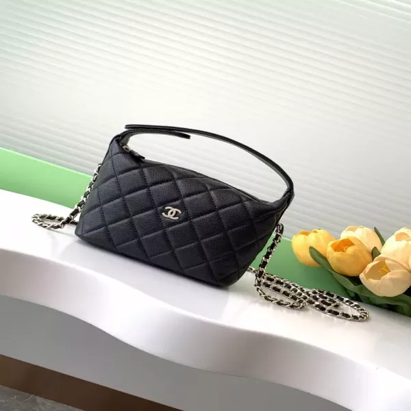샤넬 퀼팅 체인 플랩백