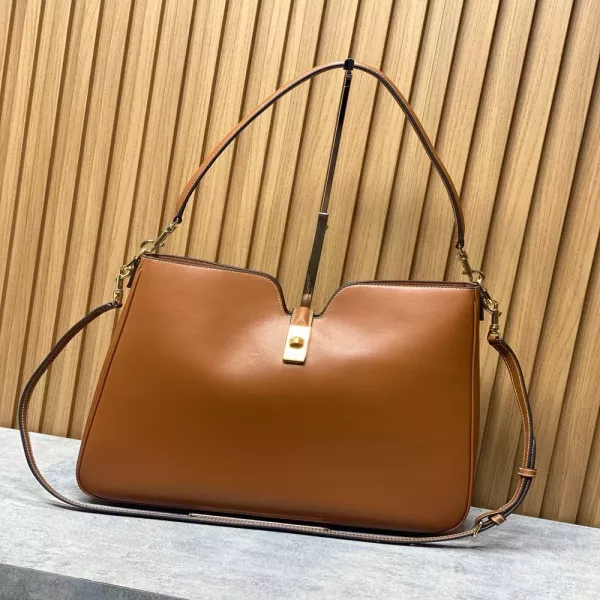 셀린느 카밀 소프트 숄더백