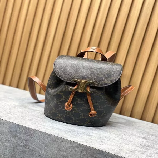 셀린느 트리옹프 스무스 카프스킨 백팩