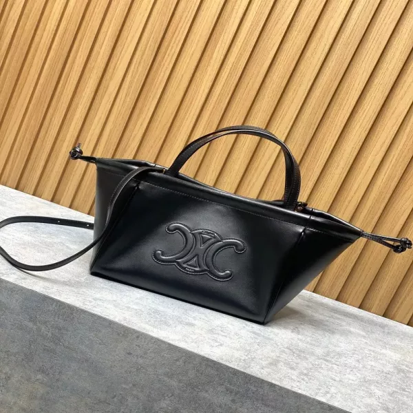 셀린느 트리옹프 드로스트링 토트백