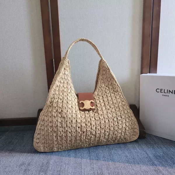 셀린느 삼각 라탄 위빙 백