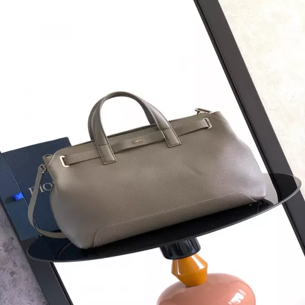 디올 노르망디 가죽 핸드백