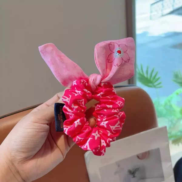 루이비통 무라카미 플라워 리본 스크런치