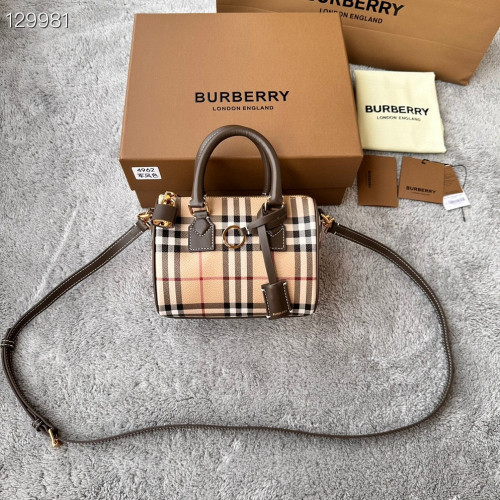 버버리 클래식 체크 미니 탑핸들 백
