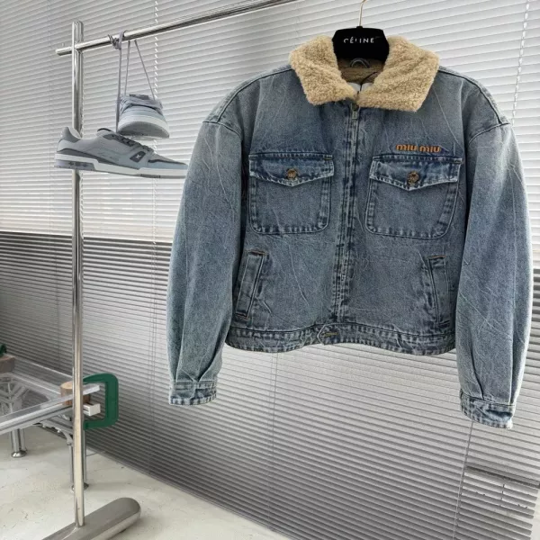 미우미우 포켓 워싱 데님 재킷