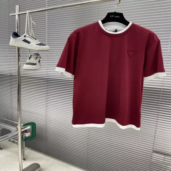 프라다 삼각 로고 배색 코튼 티셔츠