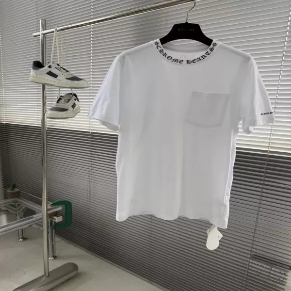 크롬하츠 고딕 레터링 포켓 반팔 티