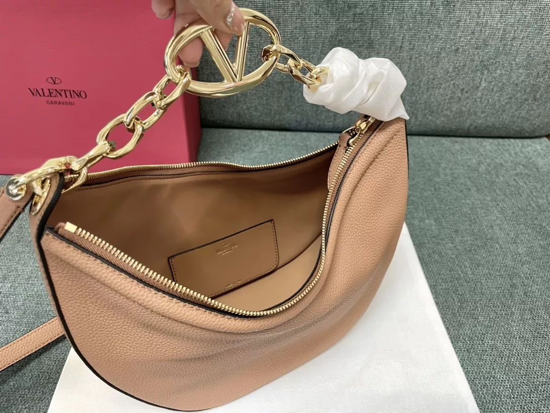 발렌티노 브이로고 문 체인 레더 숄더백 상세 이미지 6