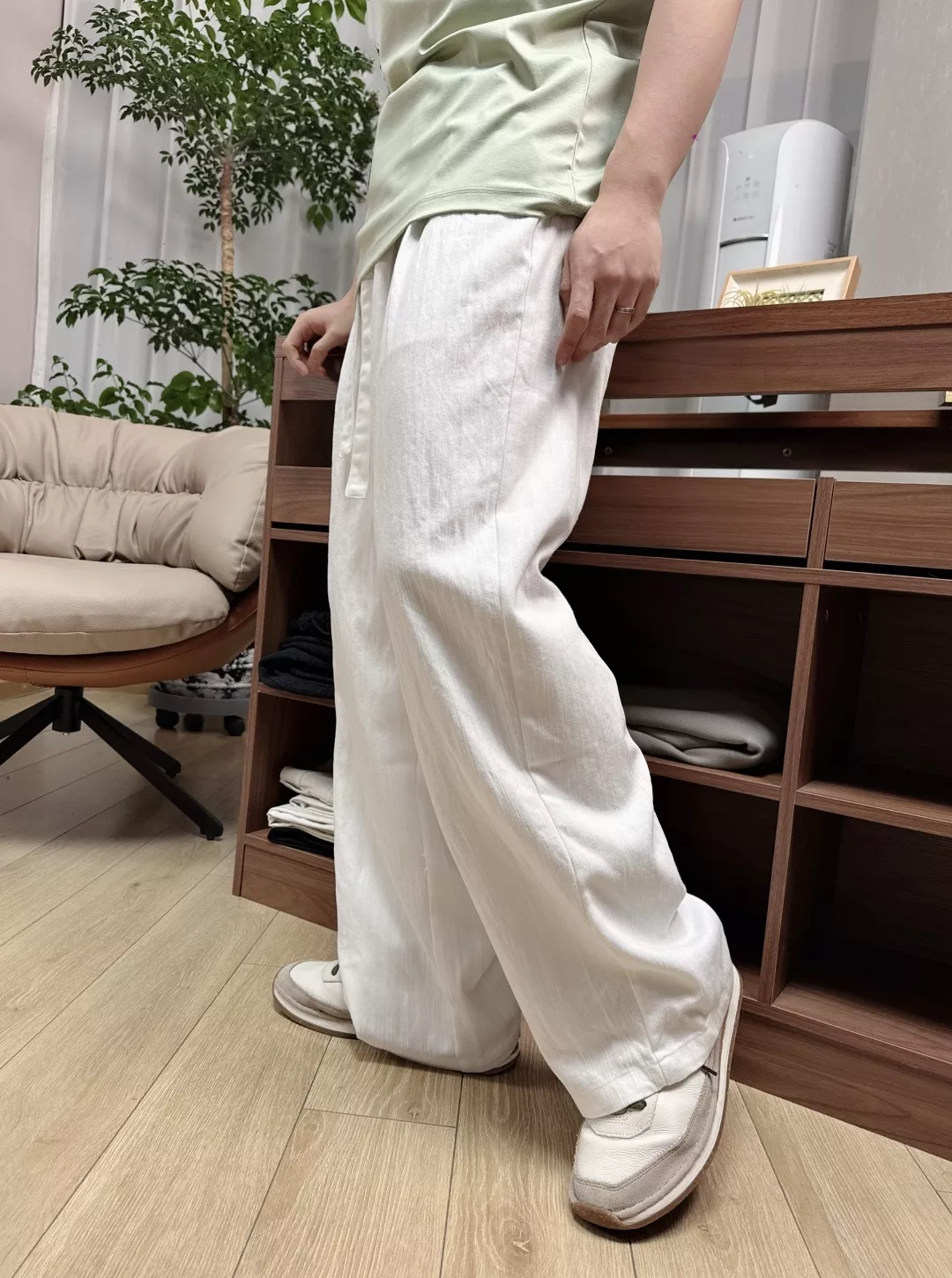 발렌티노 드로스트링 와이드 캐주얼 팬츠 상세 이미지 20
